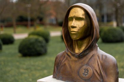 16 yıllık sessizlik: Satoshi Nakamoto'nun cüzdanı 117 milyar doları aştı