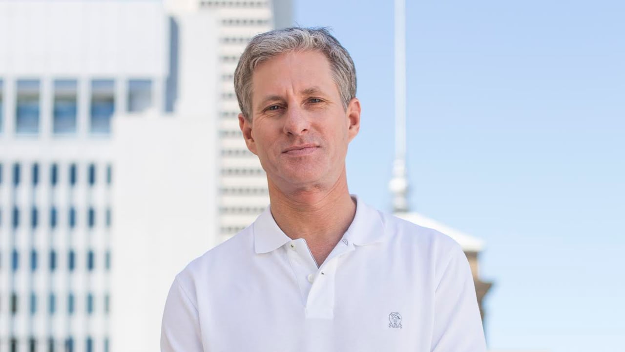 Chris Larsen