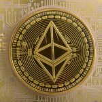 Ethereum yatırımcıları uzun vadeye dönüyor: 140.000 ETH borsalardan çekildi