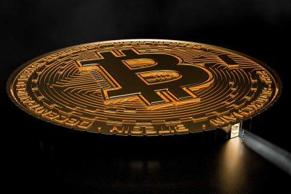 Kısa vadeli yatırımcıların Bitcoin maliyeti ifşa oldu: hangi seviyelere dikkat edilmeli?