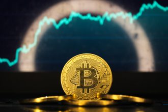 peter brandt trade yapmayin bitcoin ve etflere yatirim yapin