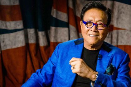 Robert Kiyosaki uyardı: "Tarihi çöküş başladı, gümüş 3 kat değerlenebilir"