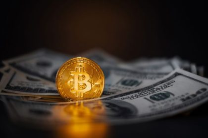 unlu yatirimci 124 milyon dolar kaybetti bitcoine short acti