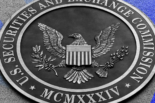 SEC, BlackRock’un Ethereum ETF’sinde staking kararını erteledi