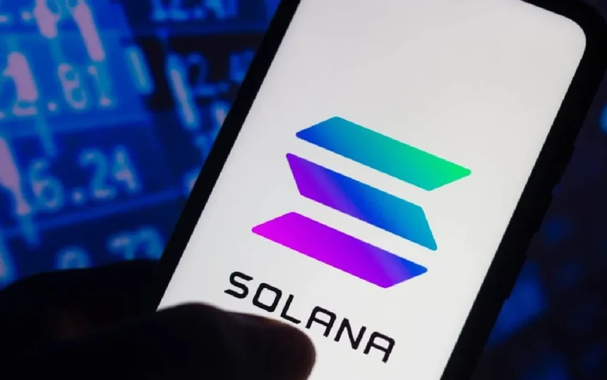 Solana 400 dolara yürüyebilir: Nasdaq listelemesi ve 94 milyon dolarlık varlık desteği güç veriyor