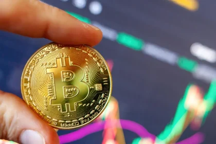 Bitcoin Ağustos Ayında Tarihsel Düşüş Riskiyle Karşı Karşıya