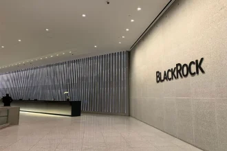 BlackRock Bitcoin Alımlarına Devam Ediyor: 183 Milyon Dolarlık Yatırım