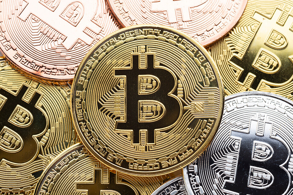 btc956