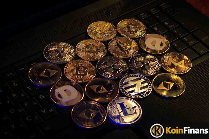 Analyst Analyzes Bitcoin and Altcoin Markets: Which is in Danger?
