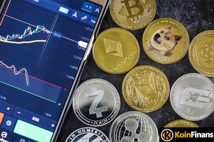 Crypto Analyst Tracks These Three Altcoins: Is It Time to Rise?